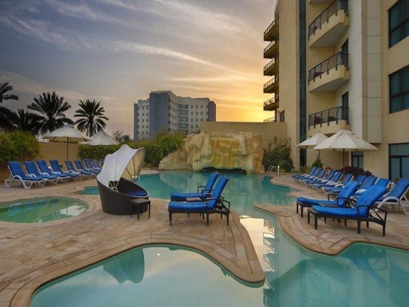 Somerset Jadaf Dubai Exterior photo